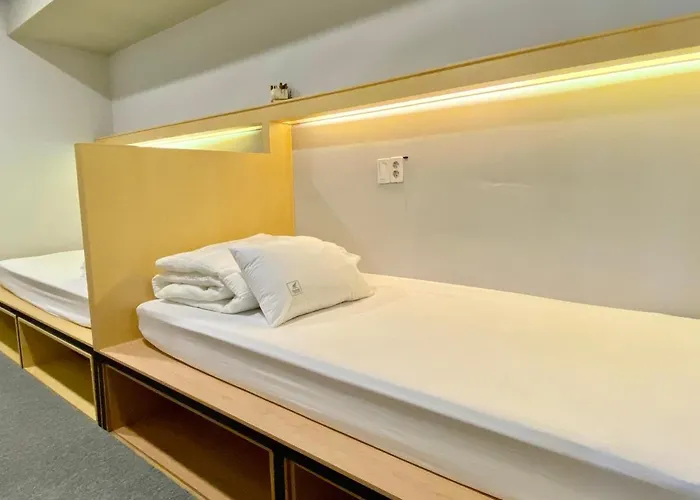 Elephant Nampo Guest house 2*